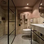 Boutique & Restaurant Frenchie