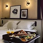 Boutique & Restaurant Frenchie