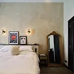 Hotel Boutique & Restaurant Frenchie Haarlem