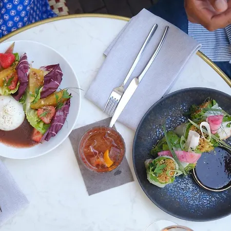 Boutique & Restaurant Frenchie 4*