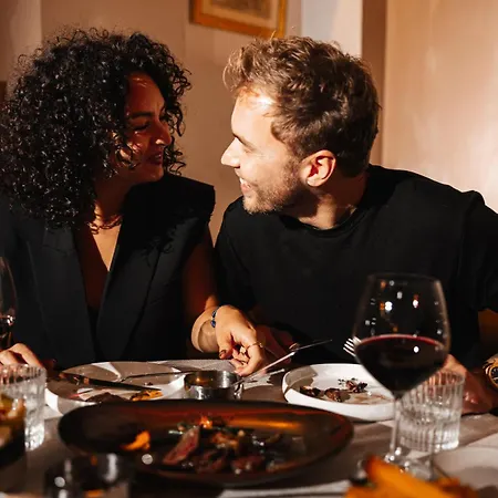 Boutique & Restaurant Frenchie ホテル 4*