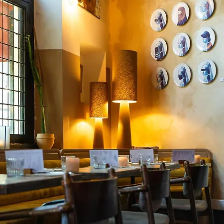 Boutique & Restaurant Frenchie