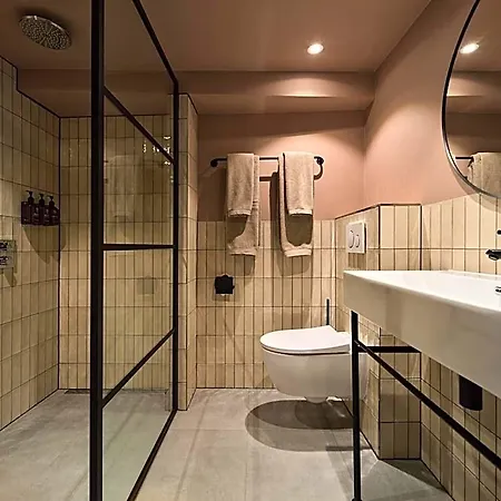 Hotel Boutique & Restaurant Frenchie Haarlem