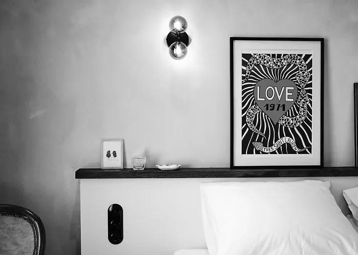 ホテル Boutique & Restaurant Frenchie